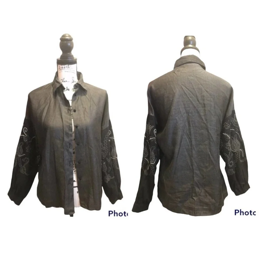 Zara Peasant button down shirt embroidery black Size XSmall Chambray Y2K